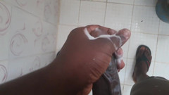 beaublack225: Büyük yarağıma mastürbasyon yapıyorum