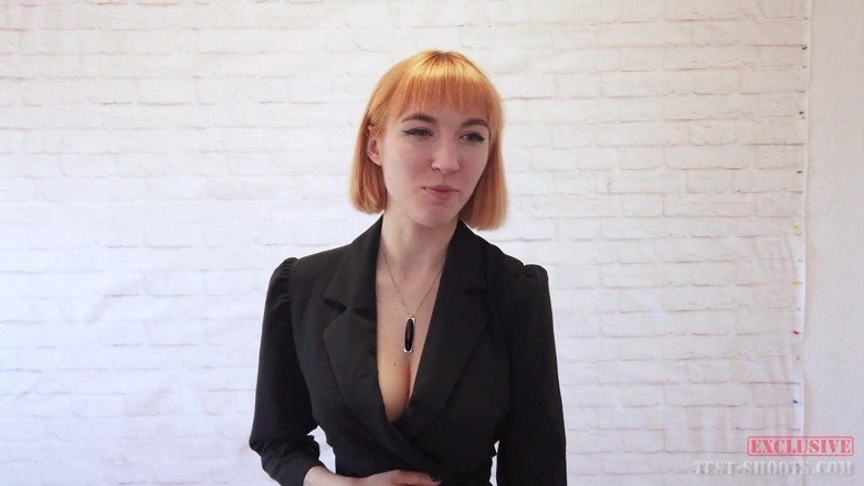 Test-Shoots: Rothaarige teen lilly Mays mit dicken titten, nacktes video-casting-interview