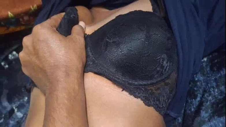 Kristy Mia: Zuid-Indische donkere choco-taart (donkere chocolade poesje)