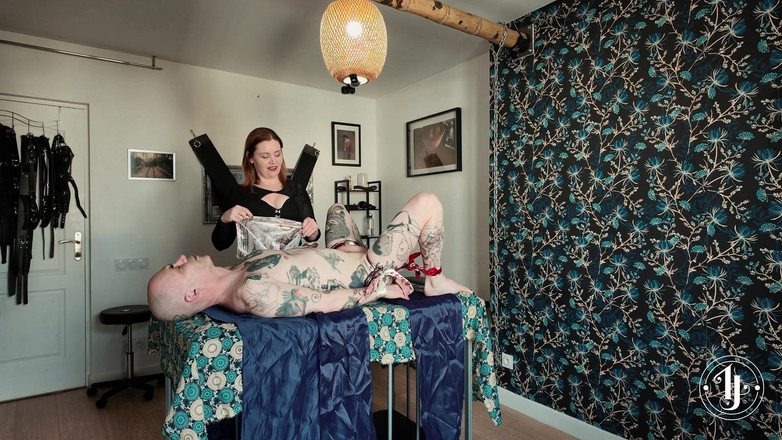 InannaJustice: Чувственный шарф, галстуки соблазняют: Inanna Justice связывает и соблазняет до беспомощного