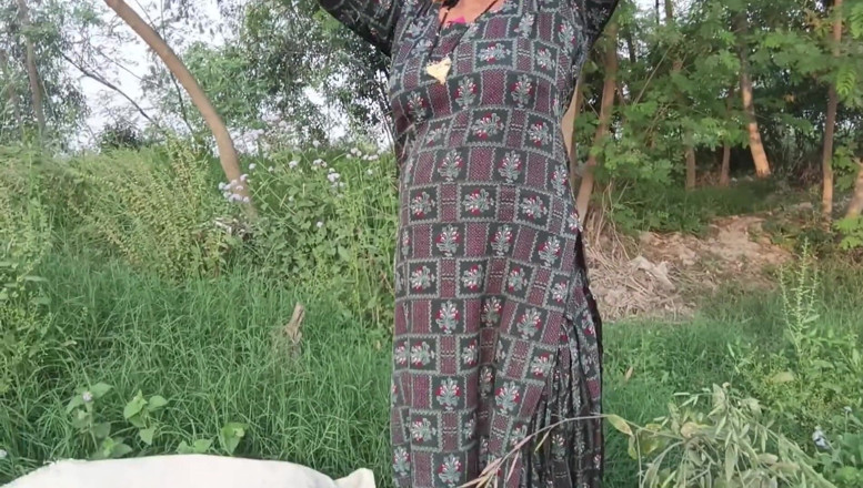 Kavita69: Desi indiana sesso duro all'aperto con ragazza del villaggio nella...