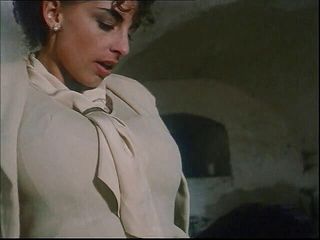 Just X Star: イタリアのヴィンテージポルノとセクシーなひよこのお尻ゃ