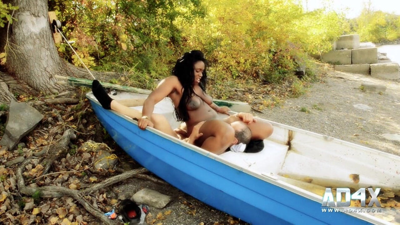 AD4X: Sex Infraction Qc
