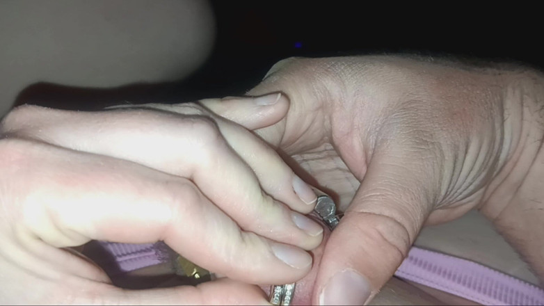 Mistress Rae: Marido trancado em um anel de espeto e soou com...