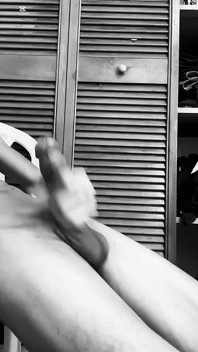 Monochromatický BBC Stroking session - intenzivní honění a cum black20one