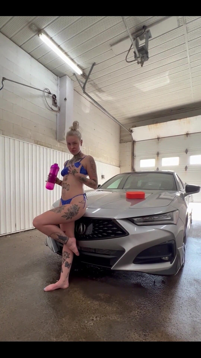 Melina: 2615777356.mp4