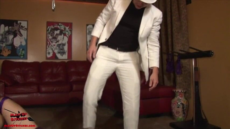 ManUpFilms: Pago de deudas