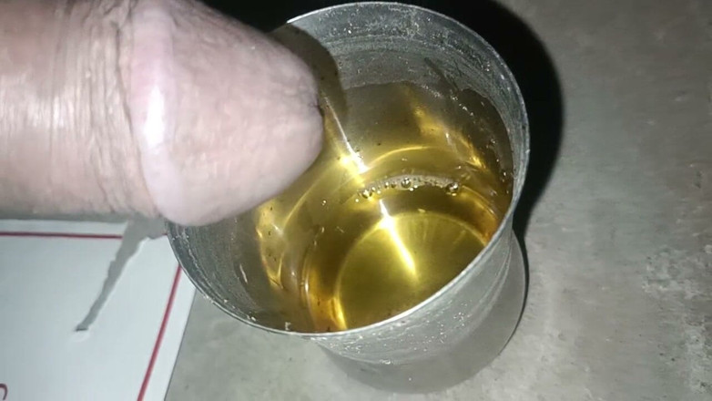 LovedSunsine1990: I am experiencing itching on the side of my penis.