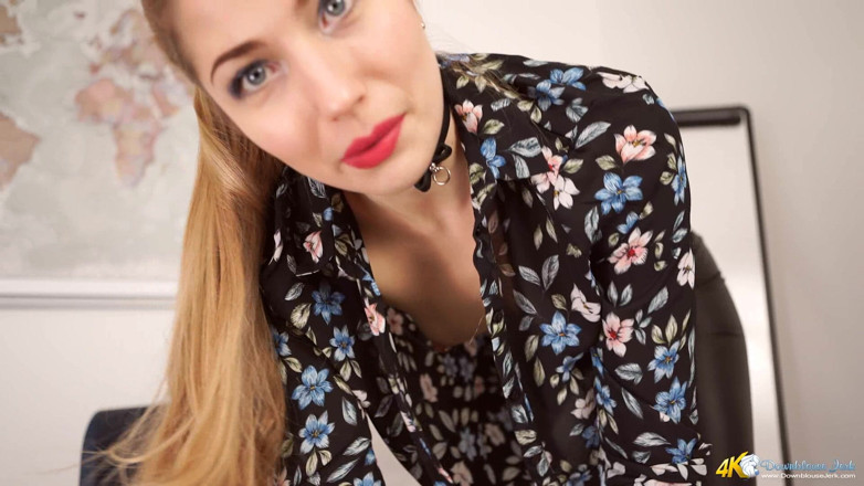 DownblouseJerk: Stephanie Bonham Carter - Até os negócios - JOI