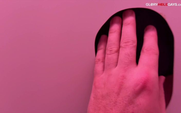 GLORYHOLEGAYS: Verheirateter mann endet nur am gloryhole - wenn sein schwanz gefesselt...
