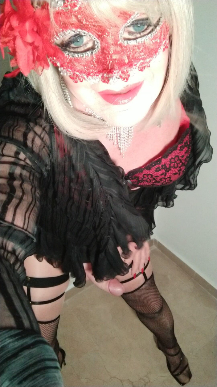 Emma Browne: Naughty Miss Browne