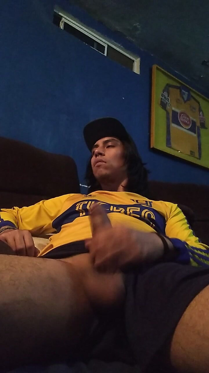 AlexAlejandro13: Kutas potwora