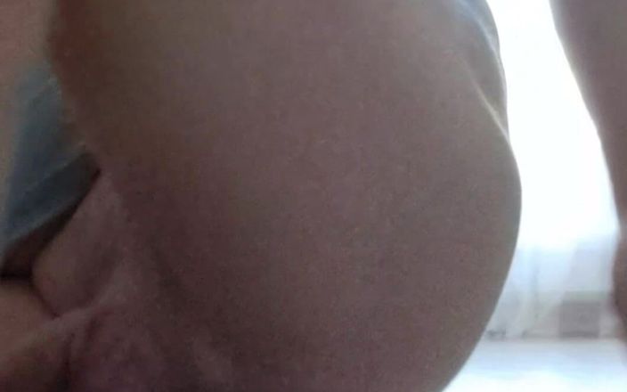 Becky_Boy: Fofa garanhão estica seu buraco com vibrador