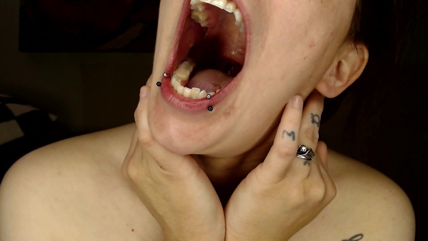 Big Mouth Tour with Piercings (Abby Anna)