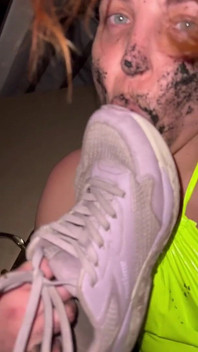 Fango, leccare le scarpe, lavaggio del bagno