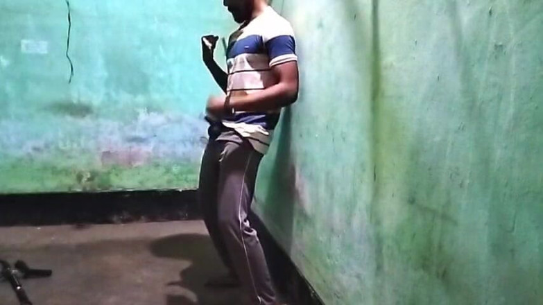 Desi Tits: Twink Boy Masterbating Muscular Body