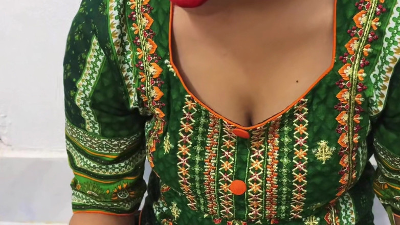 Riya Chowdhury: Dnes je velmi romantický den a strávit romantický čas s mojí...