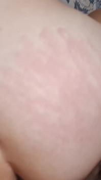 예쁜 흰색 엉덩이로 의붓여동생을 괴롭히는 빨간 머리