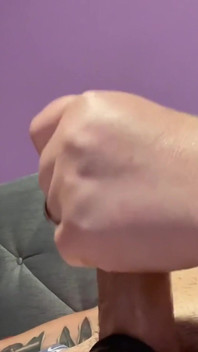 Schöner amateur-handjob selbstgedreht