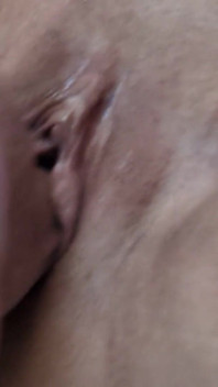 MILF GILF vylétá spousta spermatu