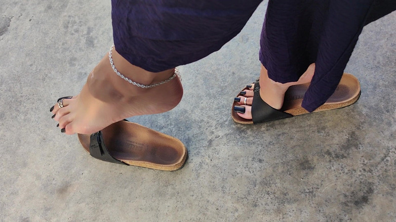 Goddess Lena: Outdoor in Birkenstock