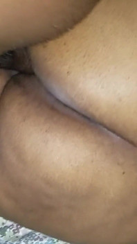 bare koolhon vaali chodne laayak mammi ko sakht land se choot men viry milta hai