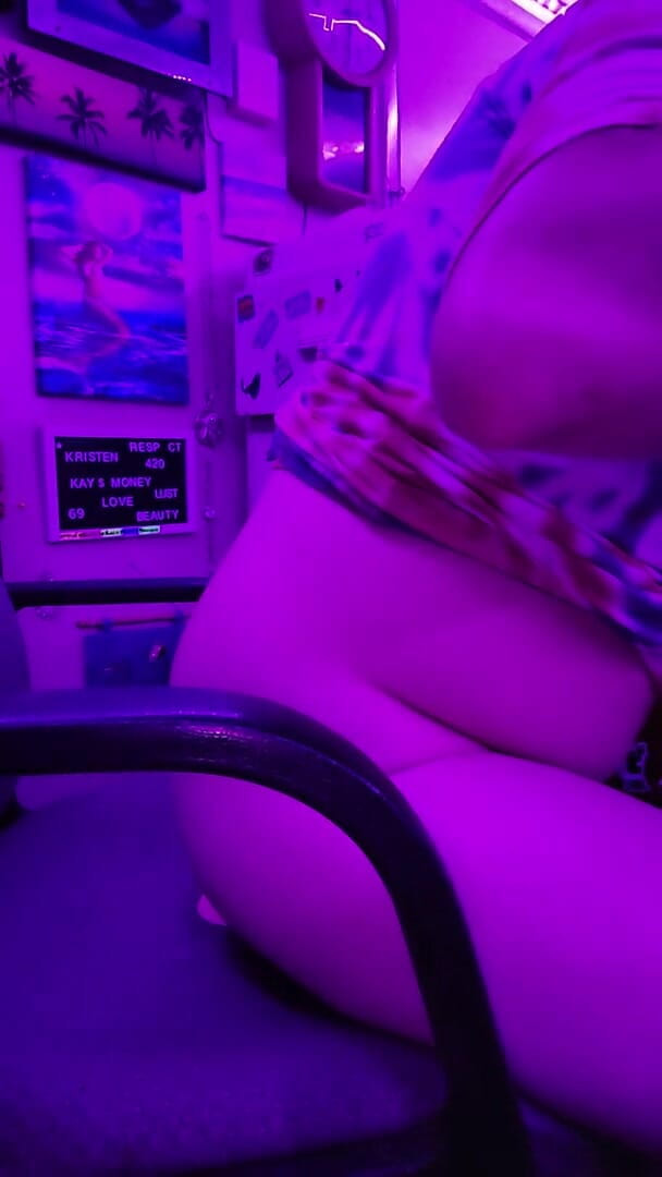 Kinky Kristen: Dildo relace