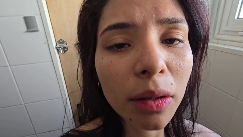 Labestiaylabella: ¡Novia INFIEL Se FOLLA a Desconocido En Baño PÚBLICO!
