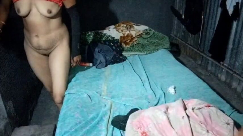KMM: Uzun bir aradan sonra, evli kadın sert sikişiyor