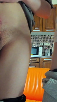 Alex和evgeny的鸡巴的近距离观察和比较