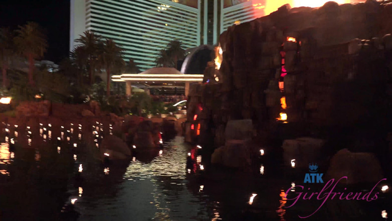 ATK Fans (Girlfriends): Liburan virtual di las vegas sama alexia gold bagian 1