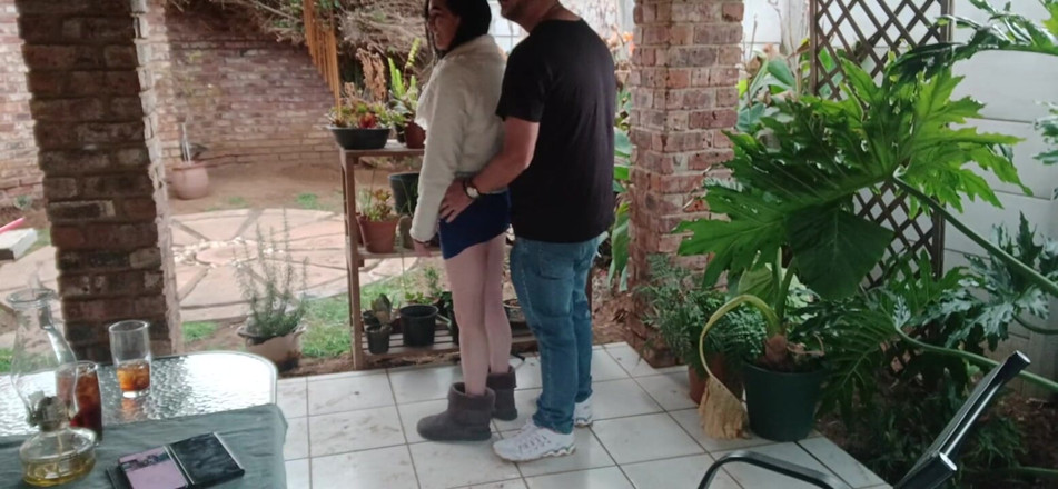 Bigjoefuckalott: Nós fodemos nossa meia-irmã