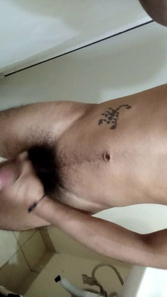 FerZapata: Eu me masturbo na frente da câmera, é muito emocionante - eu...