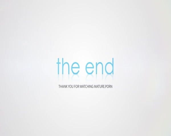 Mature NL: Nenek Mengambil Semuanya Turun Dan Sukakannya