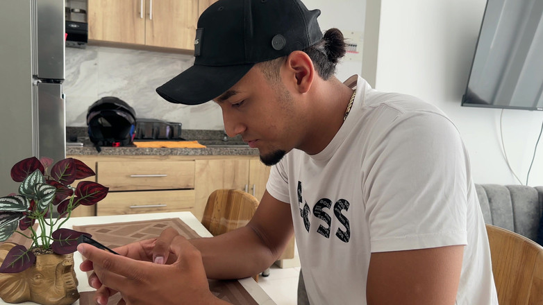 Julianaburning: Stor styvmor som alltid vill dela säng med sin lilla...