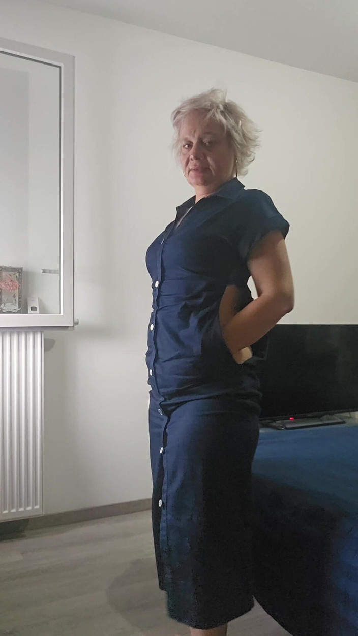 Sofy13: Striptease of a MILF Slut