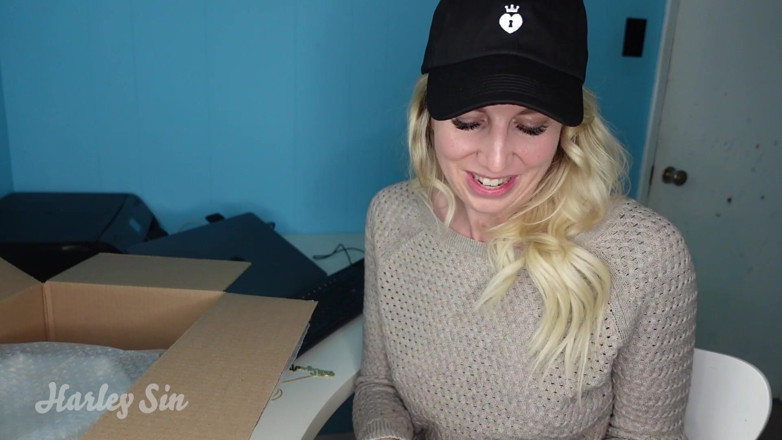 Harley Sin: Mv hobby video oty crown unboxing sfw