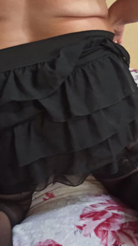 Guy fingering lady's sweet pussy and asshole