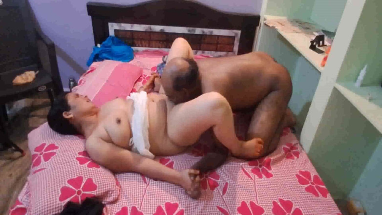 Sexy sindu: Malam seks pertama kakak ipar india yang cantik dan hot...