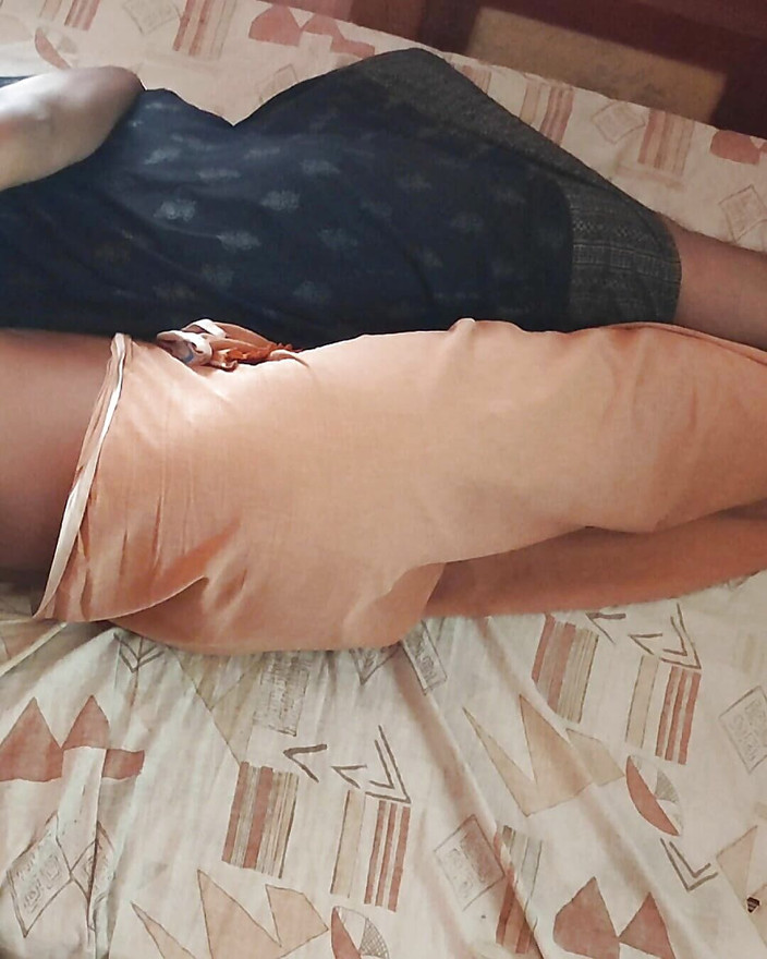 Realmallucouplevlog: Hot Tamil Girl Fuking in Hostel Room