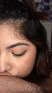 Hazel é tímida, mas com tesão