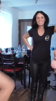 German Ballbusting Party