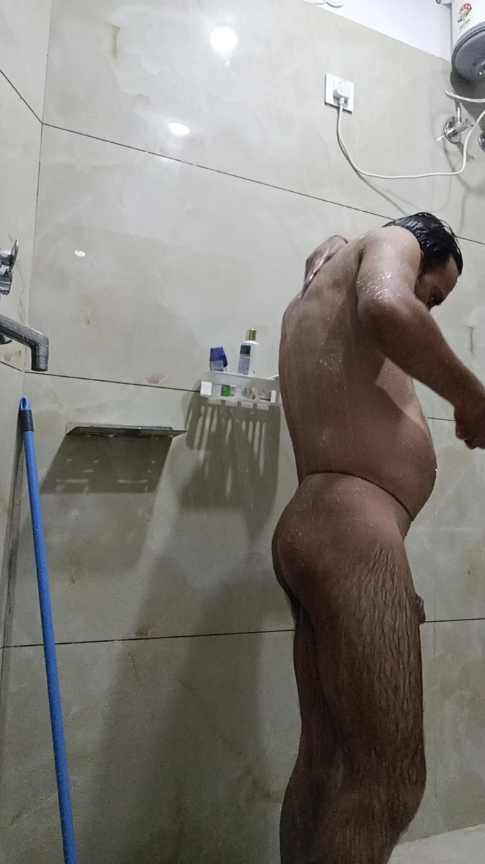 Rajasthani-old-lover: Desi Hot Man Enjoy Shower and Masterbation Show