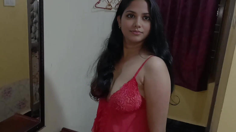 Desisexqueen: น้องสาวเลี้ยงอินเดียเดซี่ สนุกสุดเหวี่ยงในห้องโรงแรมวันหยุด
