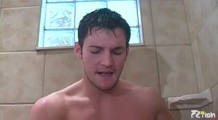 Gay Diaries: Handsome guy takes a shower and gets his dick sucked...
