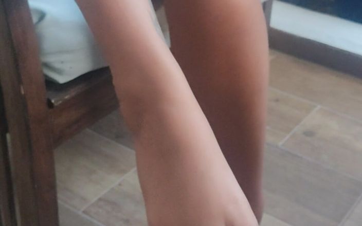 Coryna nylon: Stockings Marron and Heels Gris