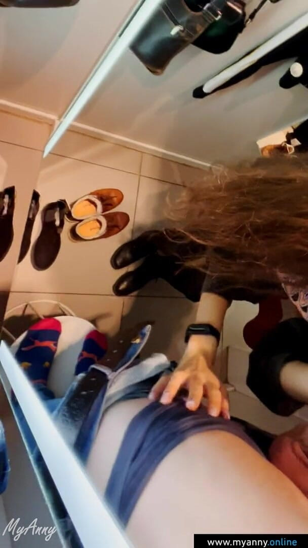 MyAnny: Riskabelt avsugning och ansiktsbehandling i ett butiksinredningsrum