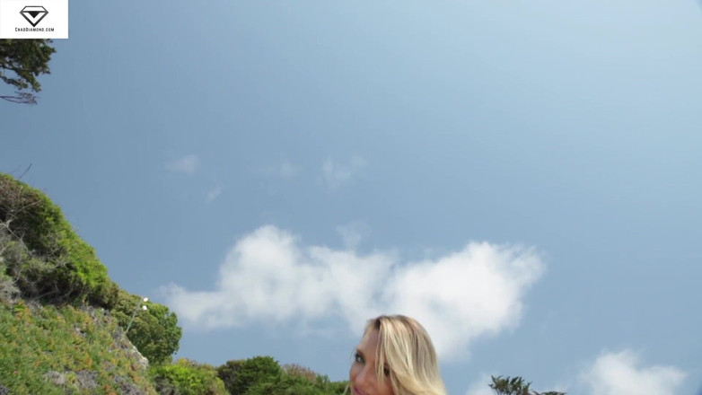 Chad Diamond: Cali Carter beach day POV