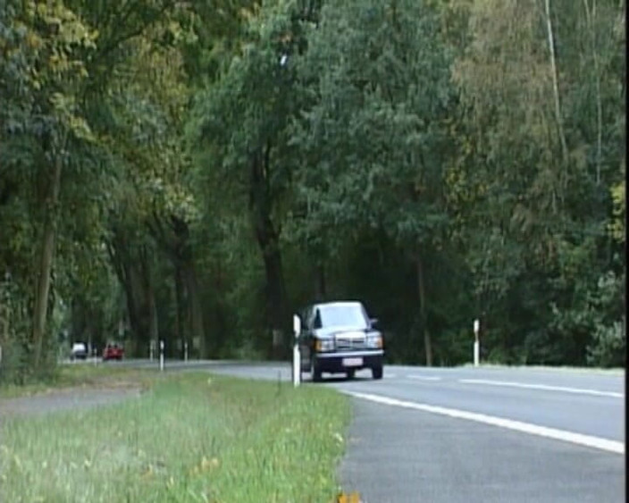 Deutschland Porno X: Blondýnka s velkými prsy je tvrdě ošukána v drsné sexuální...