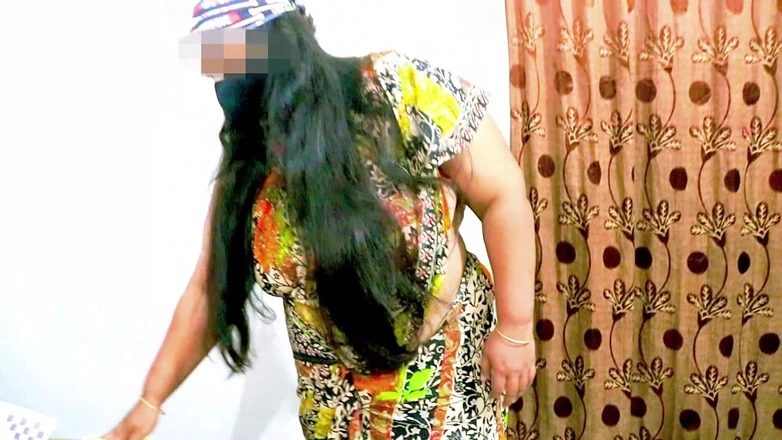 Morjenabb: Красивый индийский сводный брат и неверная сводная сестра, секс с неверной сводной сестрой, настоящее 18+ дези романтика, грязный разговор Бангла XXX видео